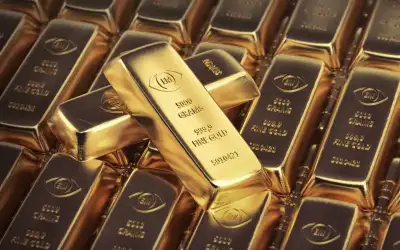 الذهب يرتفع مستفيدا من بيانات أميركية