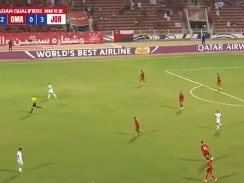 النشامى يكتسح عمان بثلاثية .. ويتصدر