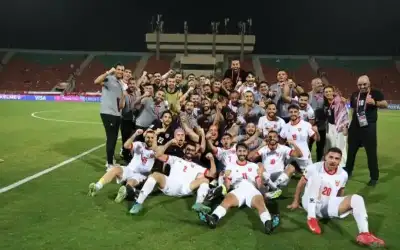 الملك يهنئ الأردنيين بتأهل المنتخب الوطني