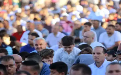 الأردنيون يؤدون صلاة عيد الأضحى في
