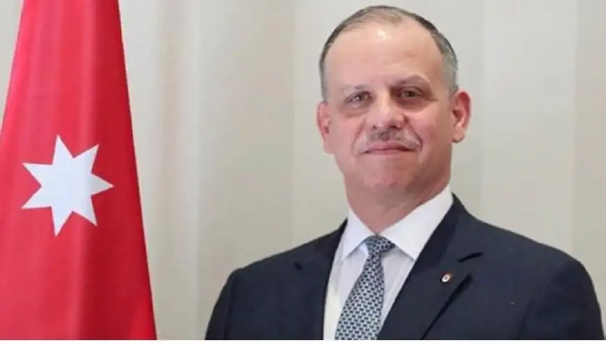 الأمير فيصل يؤدي اليمين الدستورية نائبا