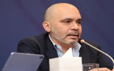 الأمير علي: التأهل إلى كأس العالم