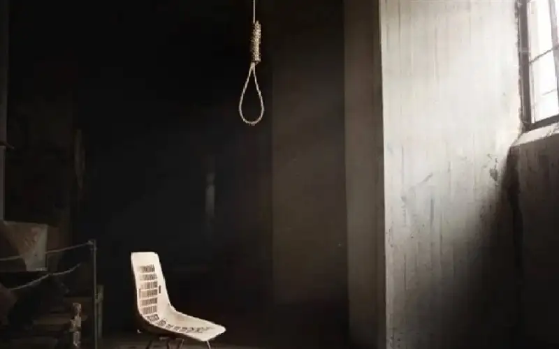 وجدوه مشنوقا داخل مسجد.. حادث يهز