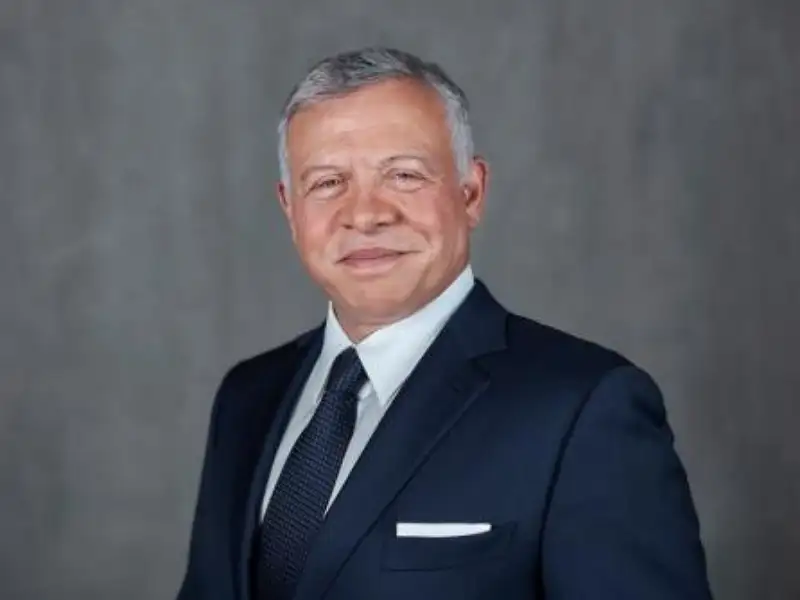 الملك يتلقى برقيات تهنئة بعيد الجلوس