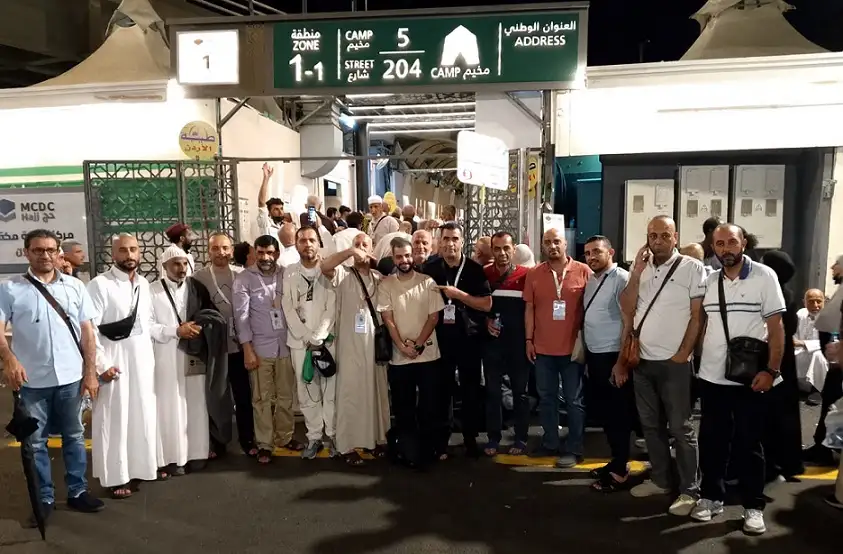 البعثة الصحفية تحتفل بالزميل الشرعان كأصغر