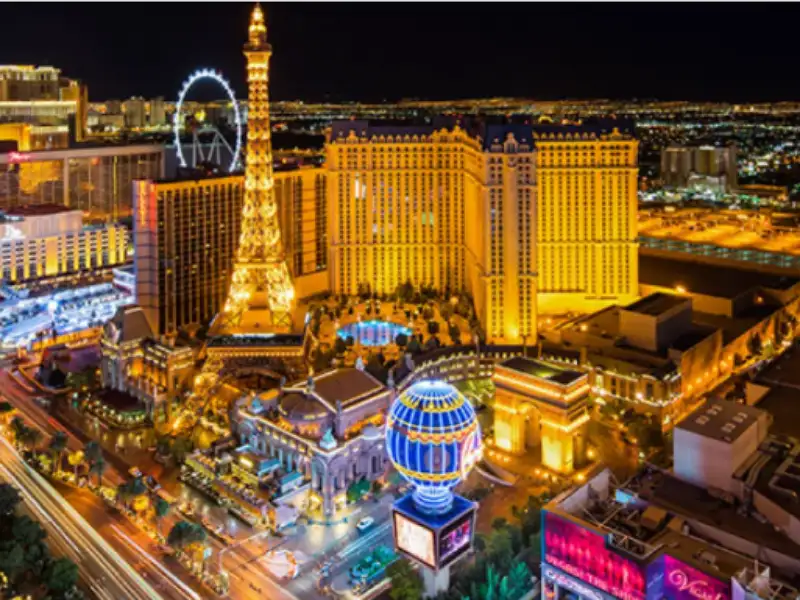 مقتل شخصين بهجوم مسلح على منتجع