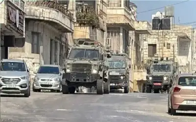 عدوان واسع على مدينة نابلس ..