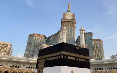 السعودية تعلن بدء موسم العمرة وفتح