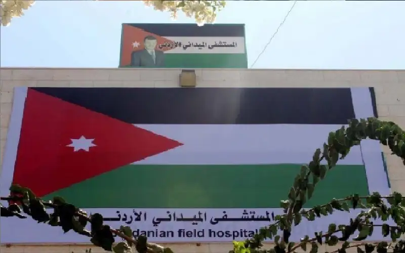 الجيش: إصابة ممرض بشظية في محيط