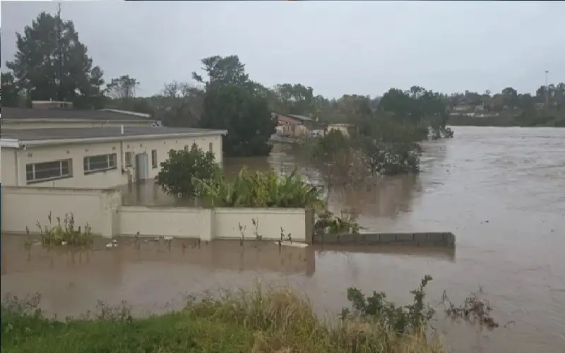 فيضانات في جنوب إفريقيا تودي بحياة