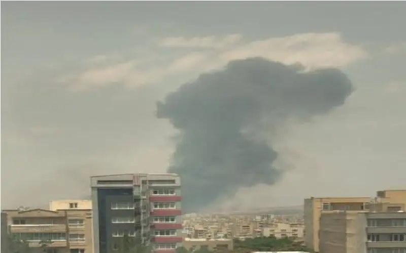 الاحتلال يجدد عدوانه على ايران ..