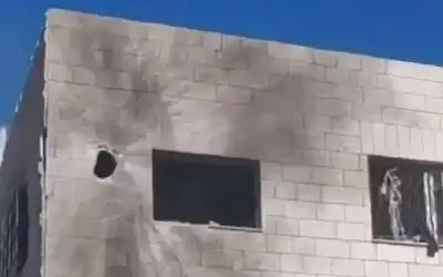 إصابتان وتضرر منازل ومركبات جراء سقوط