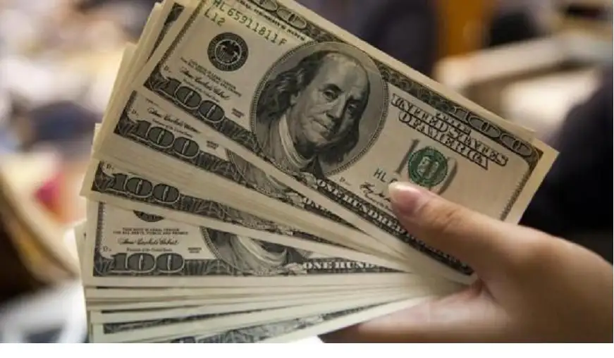 الدولار الأميركي في أدنى مستوياته منذ