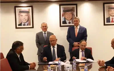 البوتاس العربية توقع عقد توريد جديد