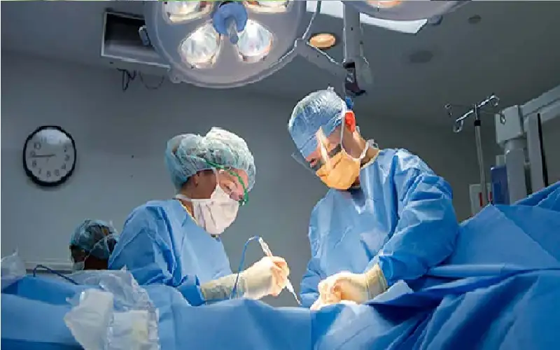 دراسة تحذر من جراحة تجميلية للثدي