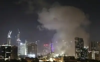إيران تطلق دفعة مسيرات وصواريخ جديدة