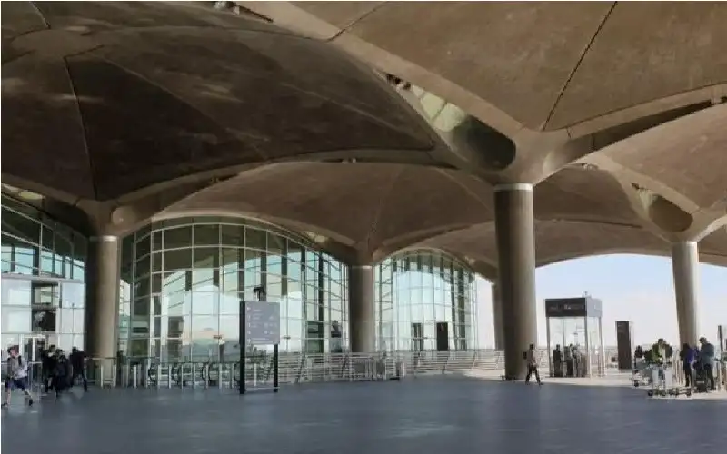 إسرائيل تحذر مواطنيها من السفر إلى