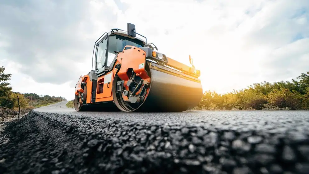 بدء إعادة تأهيل طريق الطفيلة –