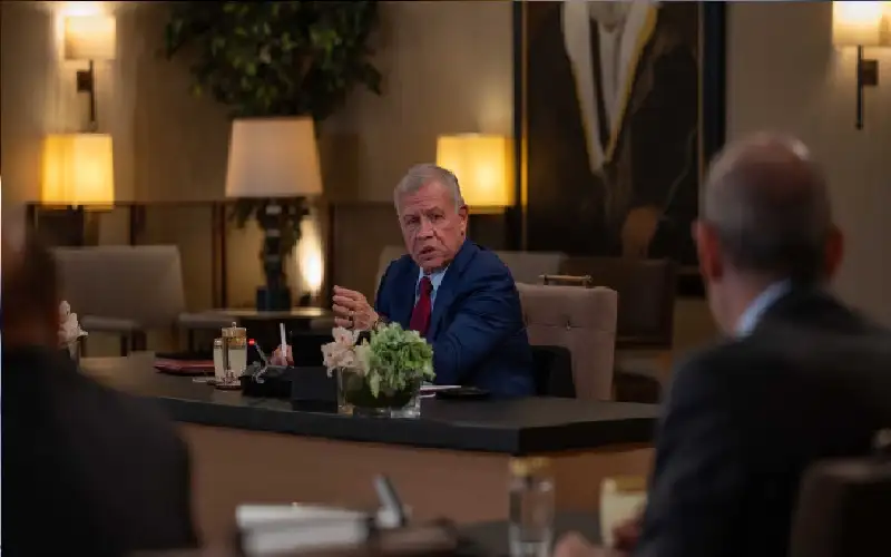 الملك يؤكد موقف الأردن الثابت وأنه