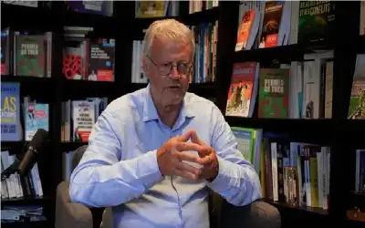 كتاب رخصة بالقتل.. الإبادة الجماعية والإنكار