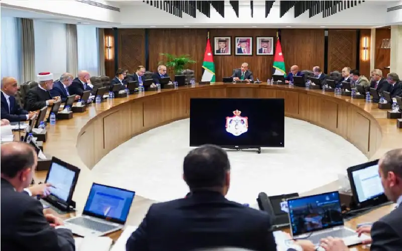 الحكومة تعدل نظام معادلة شهادات الثانوية