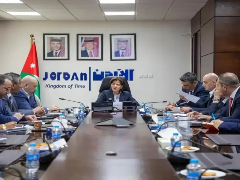 وزيرة السياحة: نتابع تأمين عودة الأردنيين