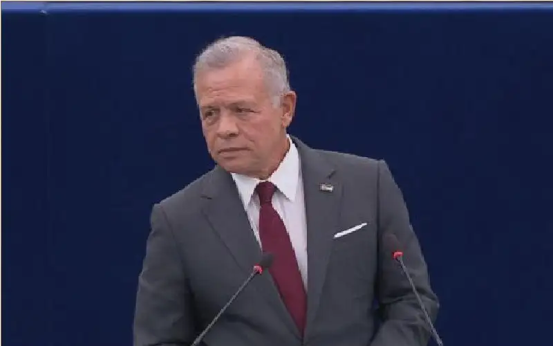 الملك: عندما يفقد العالم قيمه الاخلاقية