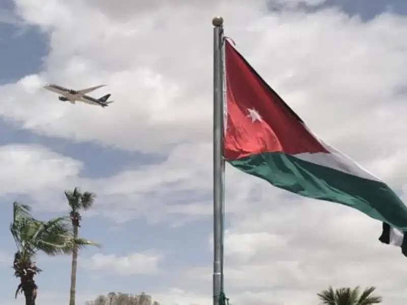 الطيران المدني: انخفاض أعداد المسافرين 51%
