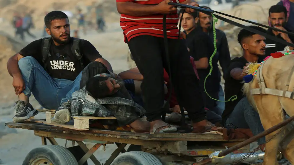 34 شهيدا وعشرات الجرحى في قصف