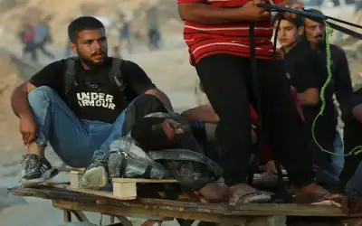 34 شهيدا وعشرات الجرحى في قصف