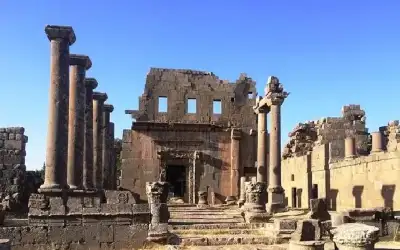 بحثا عن الآثار.. شابان يفقدان حياتهما