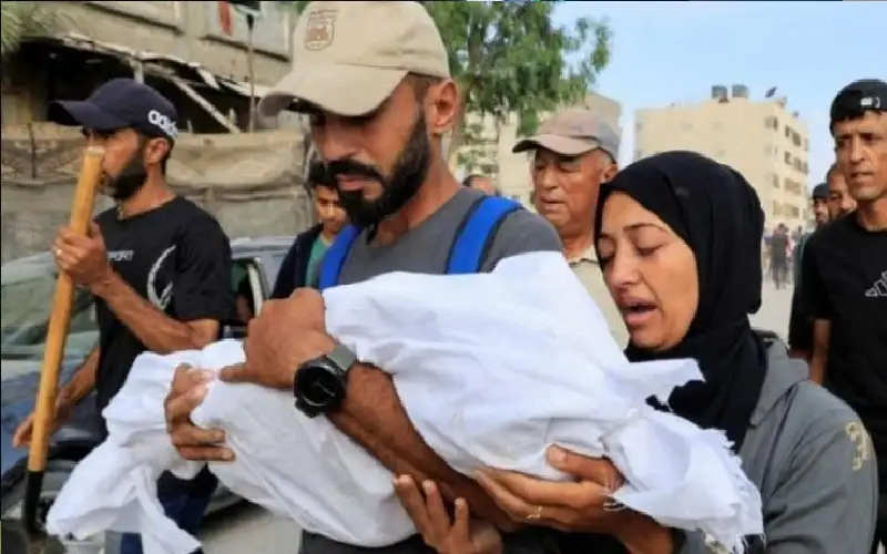 يوم دام في غزة .. عشرات