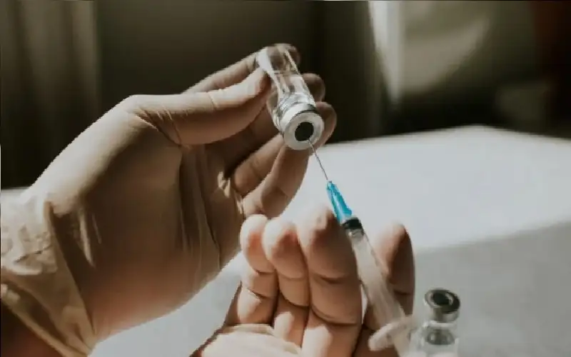 أول لقاح ضد الإيدز يعتمد رسميا