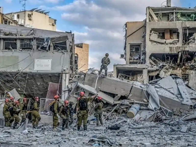 قصف إيراني واسع يستهدف عدة مدن