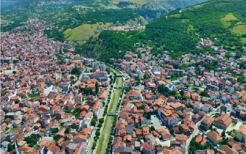 بريزرين.. جوهرة البلقان وسحر التاريخ والطبيعة