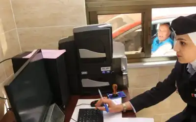 البدء بخطة تحويل رخص القيادة إلى