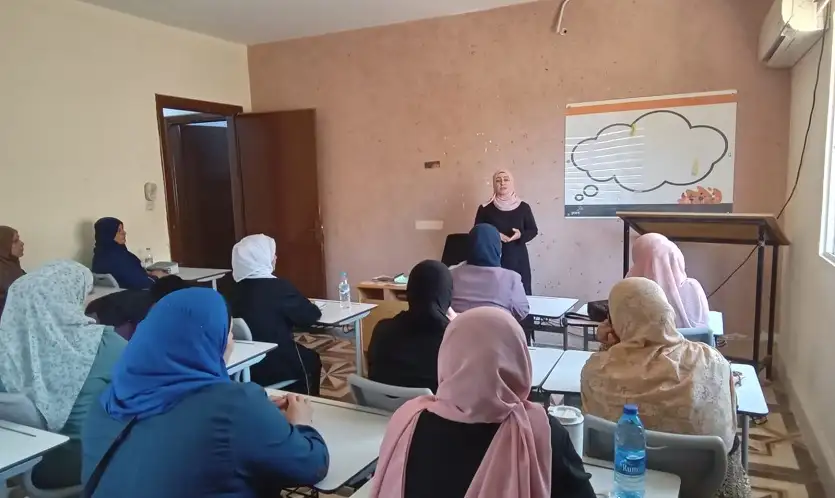 محاضرات توعوية وندوات وبرامج تدريبية في