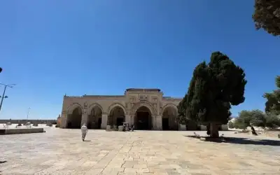 إعادة فتح أبواب المسجد الأقصى بعد
