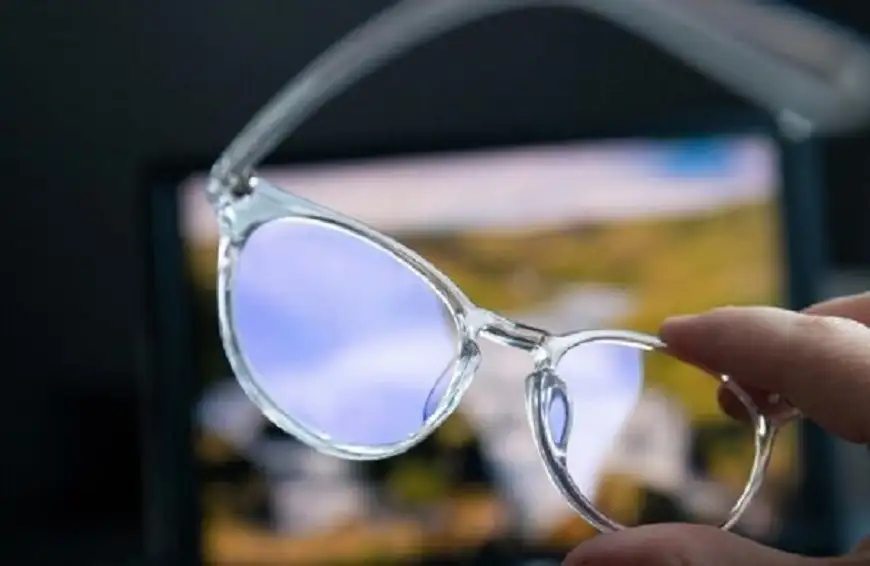 تفسير سبب الشعور بالدوخة عند ارتداء