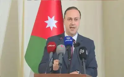 المومني: دراسة تقسيط قروض المنشآت السياحية