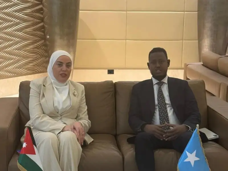 بني مصطفى تبحث في لقاءات وزارية