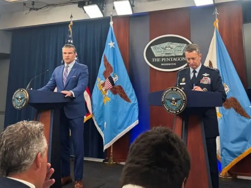 هيغسيث: تشكيك الإعلام بضربات إيران يستهدف