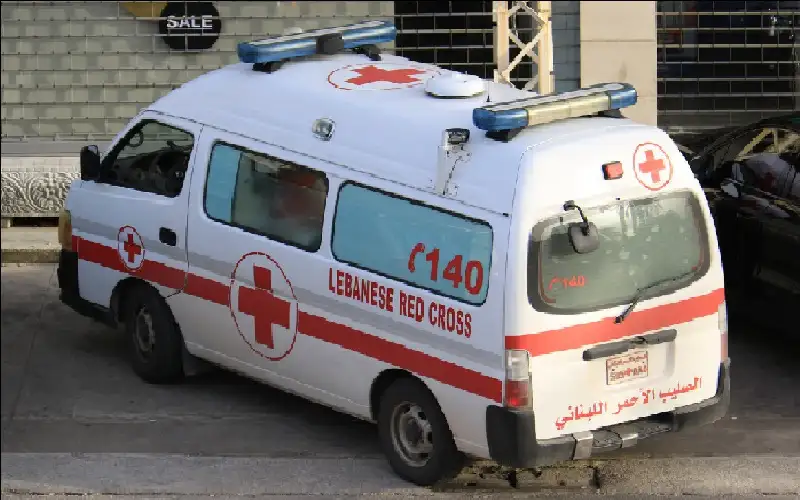 شهيدة و11 جريحا في غارة إسرائيلية