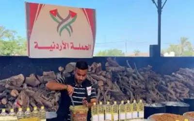 مطبخ الحملة الأردنية يواصل تقديم الطعام