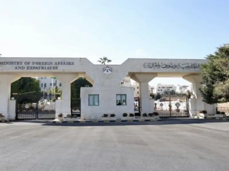 الأردن يرحب بتوقيع اتفاق السلام بين