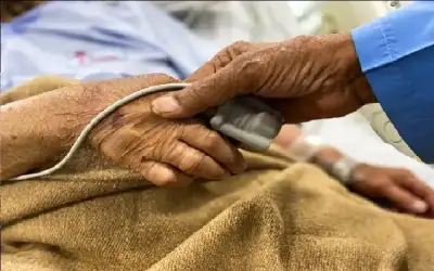 فرشة مضغوطة تقلل من قرح السرير