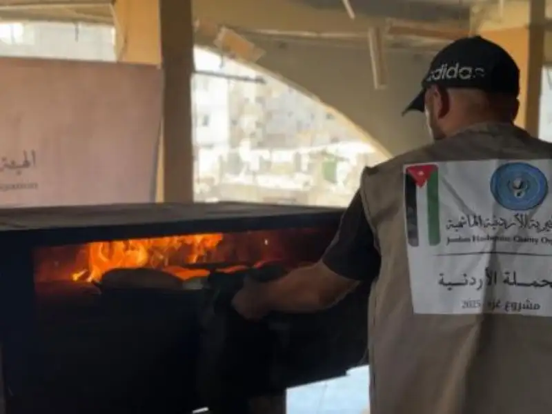 الحملة الأردنية تشغل مخبزا بشكل تجريبي