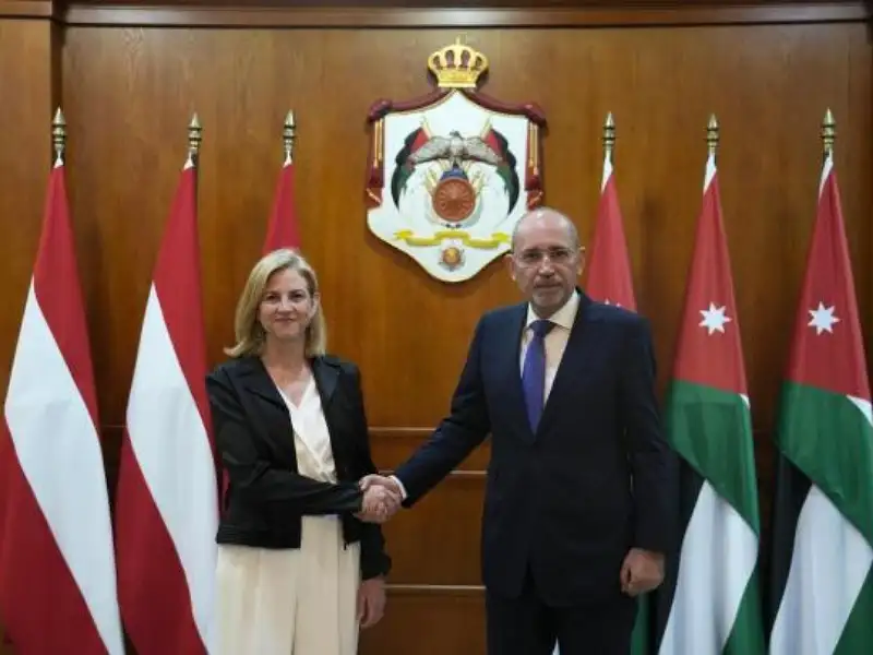 الصفدي: حريصون على خطوات عملية للتعاون