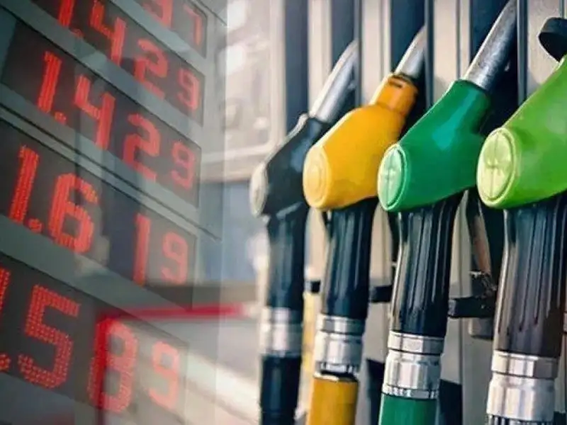 الحكومة ترفع سعر البنزين والديزل في