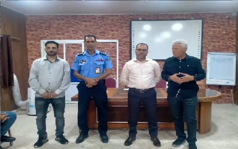 ندوات توعوية ودورات تدريبية في مراكز